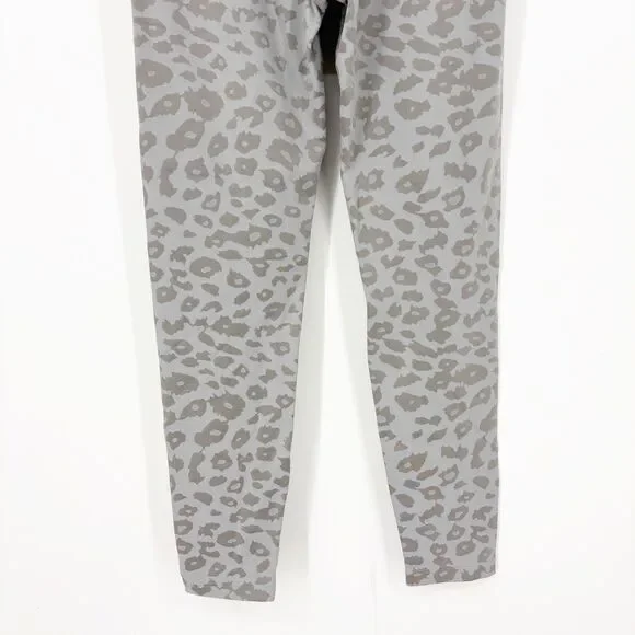 Beyond Yoga Grey Leopard Leggings XS - Picture 6 of 9
